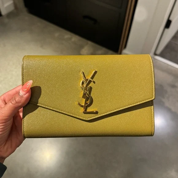 Relist - YSL CHARTREUSE UPTOWN CHAIN WALLET IN GRAIN DE POUDRE EMBOSSED LEATHER - Picture 3 of 11